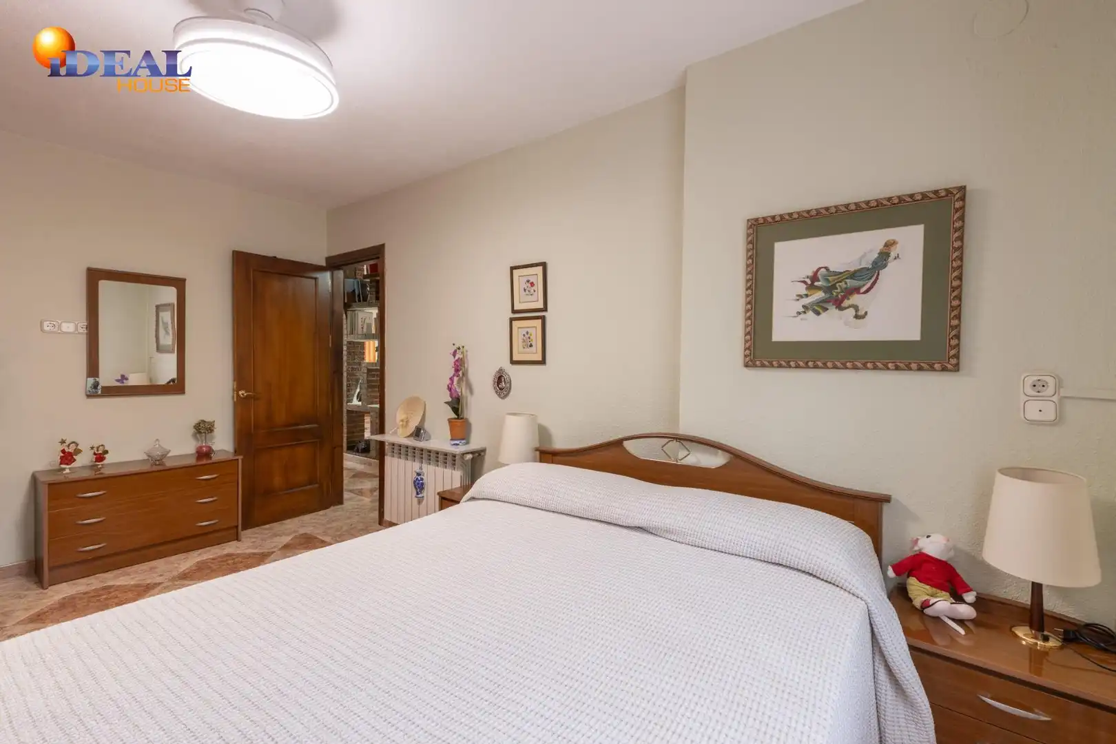 Villa mit Terrasse zum Verkauf in Calle Calle Borgoña, imagen 23