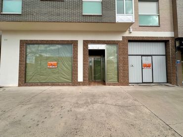 Business premises to rent in Centro