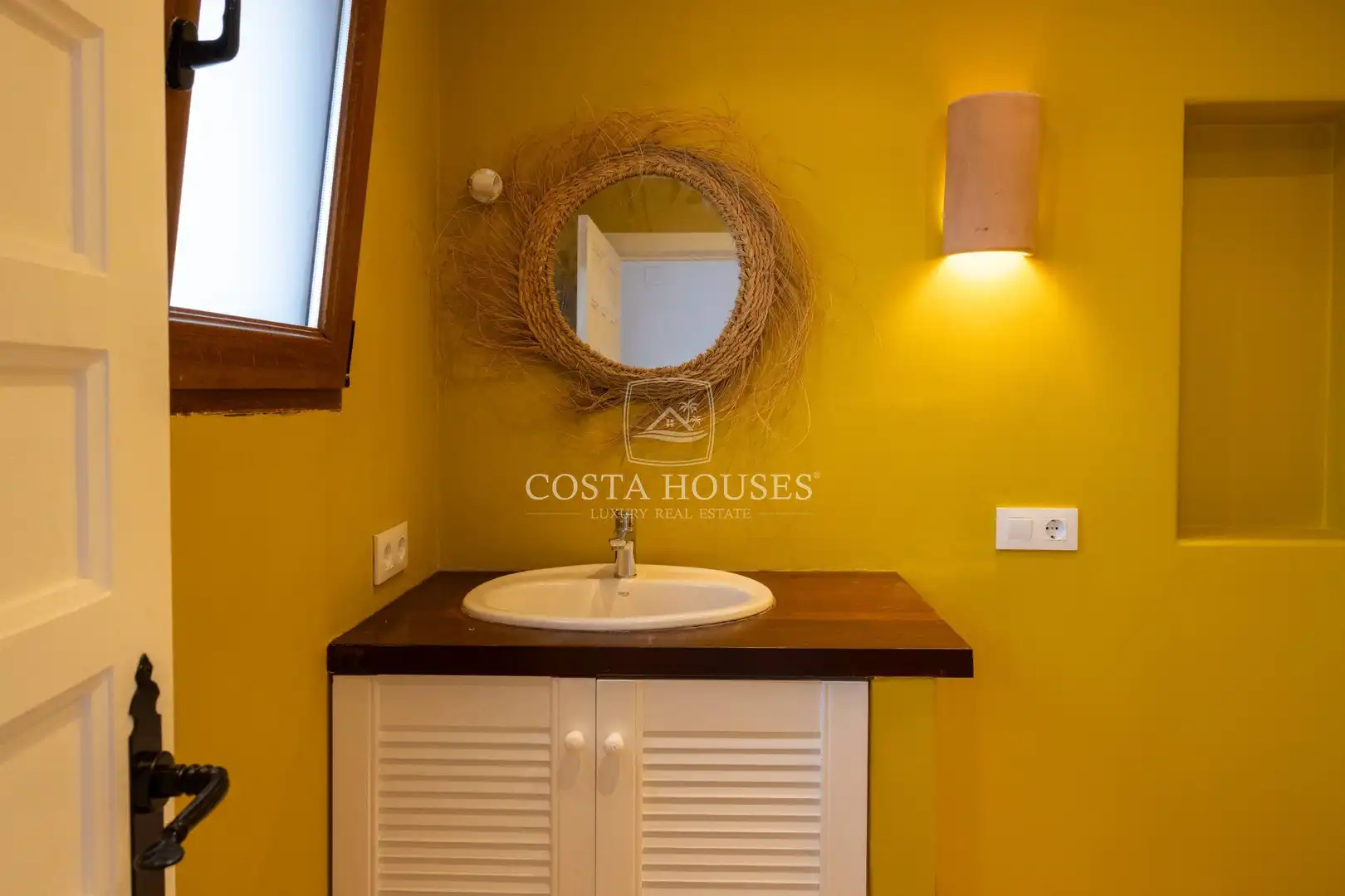 Bathroom of Houses for sale in Jávea / Xàbia  with Air Conditioner, Private garden and Terrace