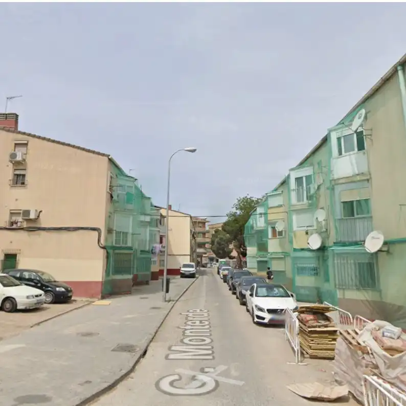 Vista exterior de Piso en venta en  Madrid Capital