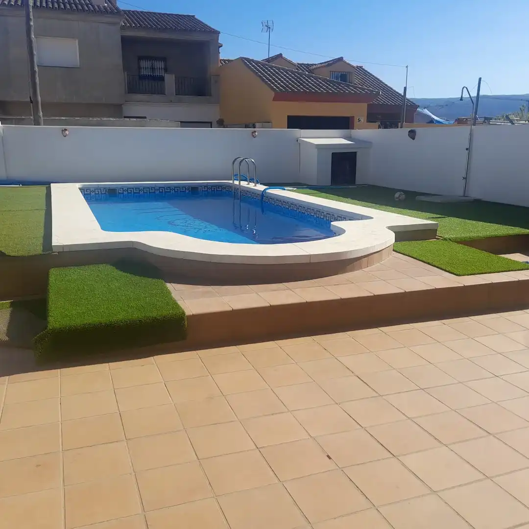 Piscina de Casa o xalet de lloguer en Algeciras amb Terrassa, Traster i Piscina