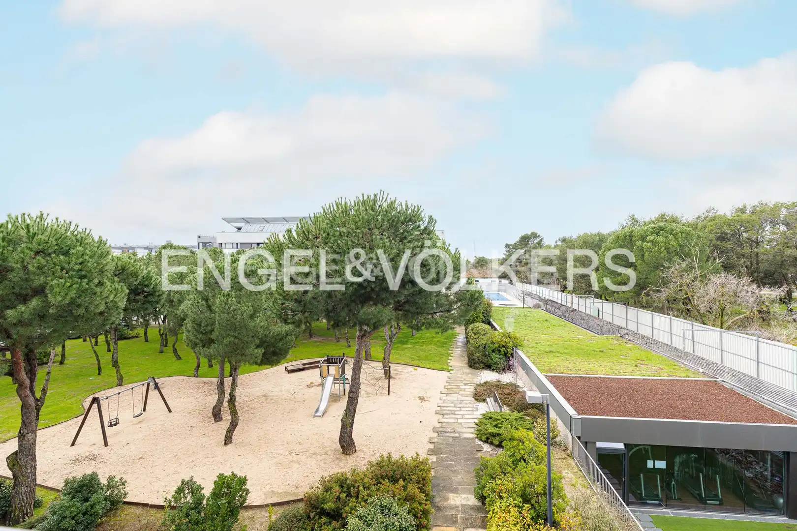 Terrace of Flat for rent in Majadahonda  with Air Conditioner, Heating and Private garden