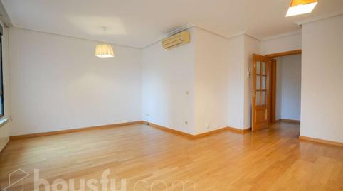 Foto 3 de Pis en venda a Cl. Obanos, ., Las Tablas,  Madrid Capital