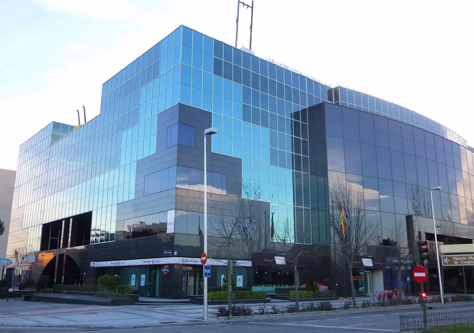 Oficina con ascensor en venta en Avenida del Partenón