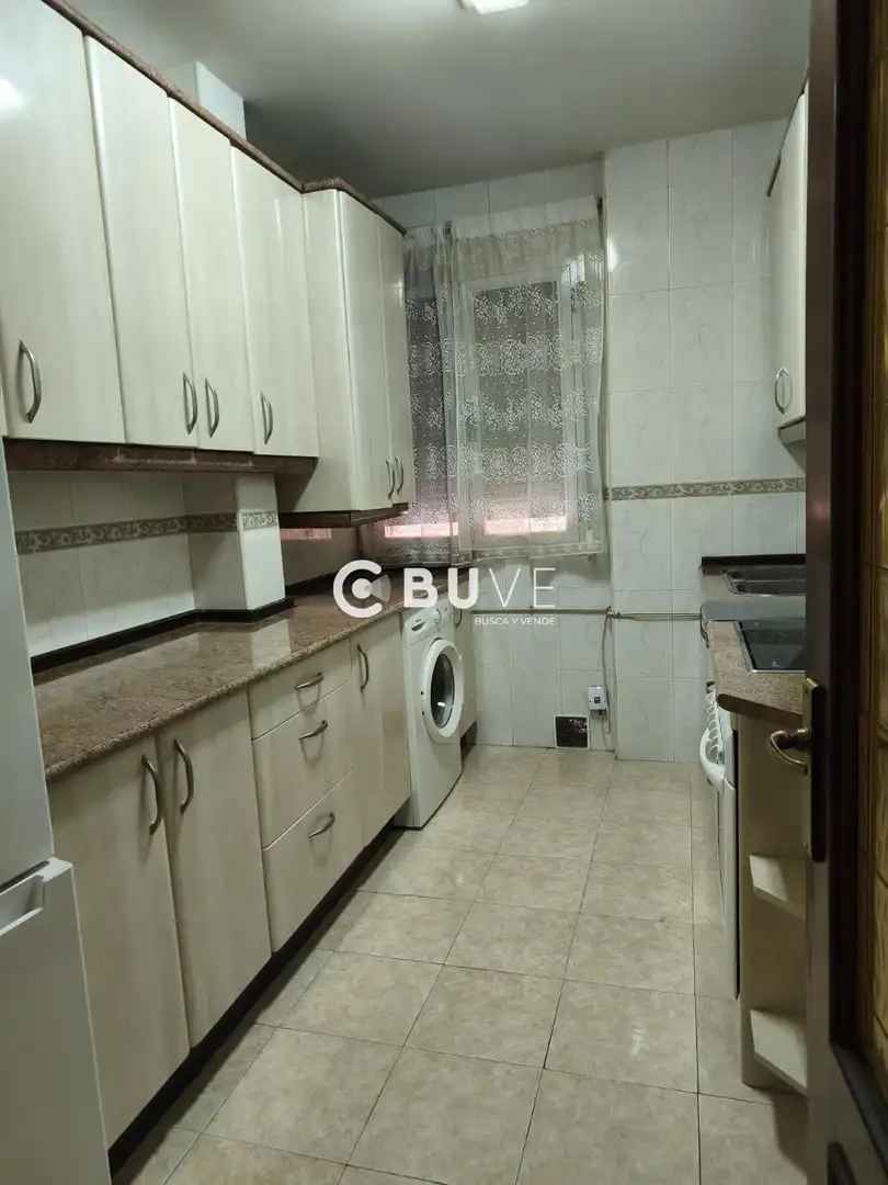 Kitchen of Flat for share in Madrid  with Furnished and Internet