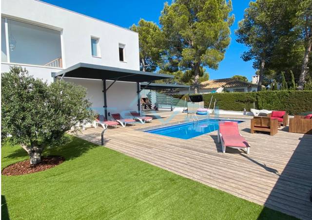 Casa-chalet en Venta en Les Tres Cales