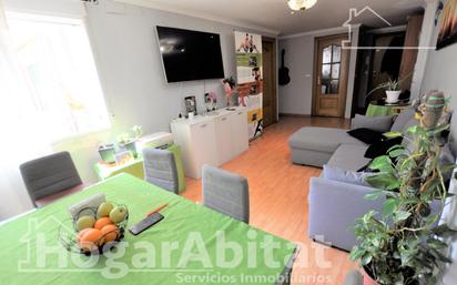 Living room of Flat for sale in  Valencia Capital