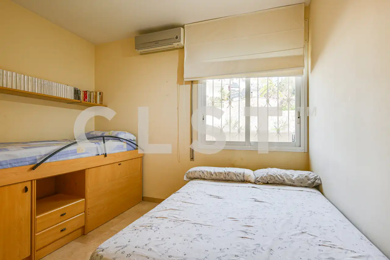 Casa con terraza en venta en Vallpineda - Santa Bárbara, imagen 14