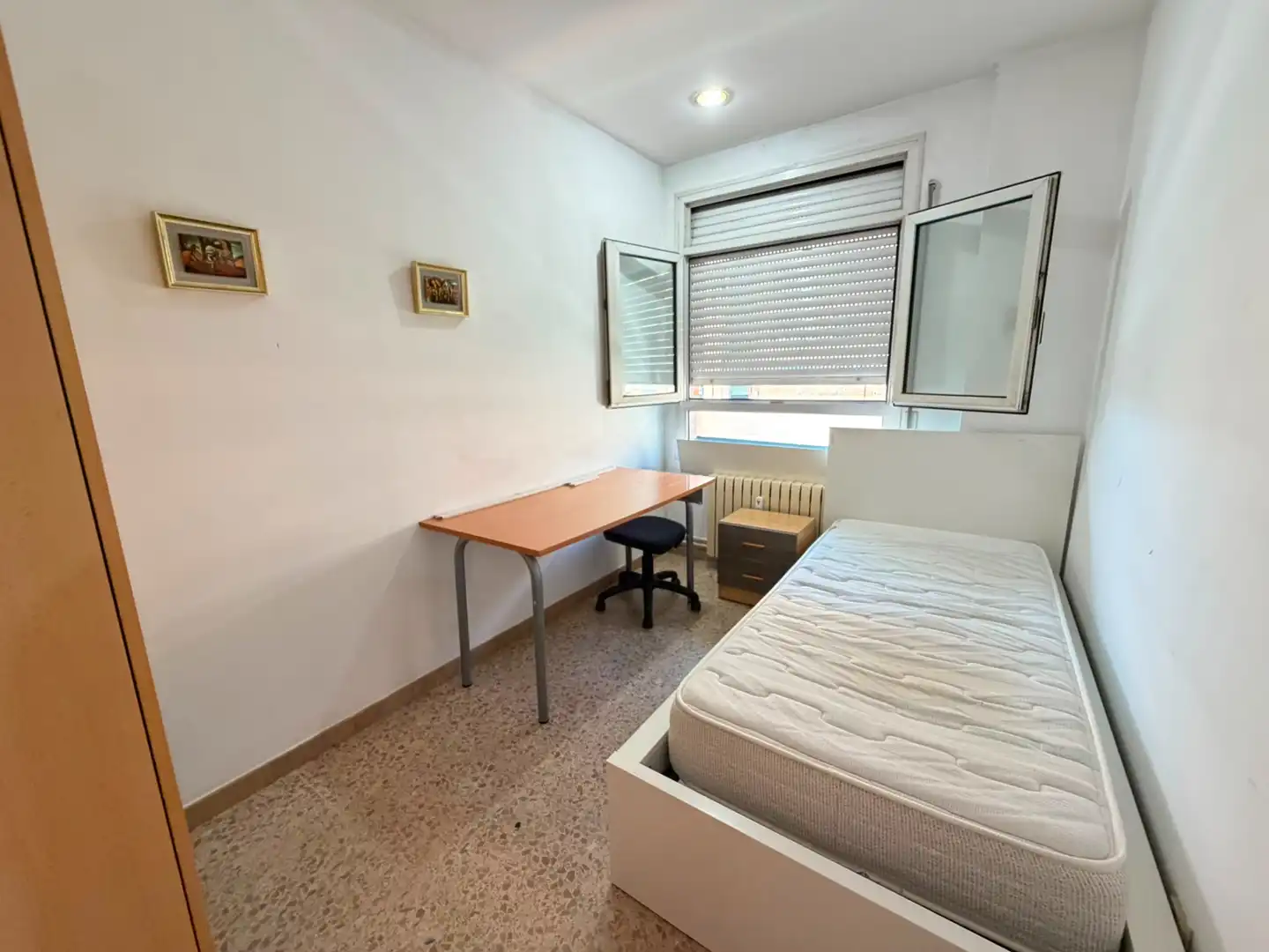 Schlafzimmer von Wohnung zur Miete in Lleida mit Heizung, Möbliert und Ofen