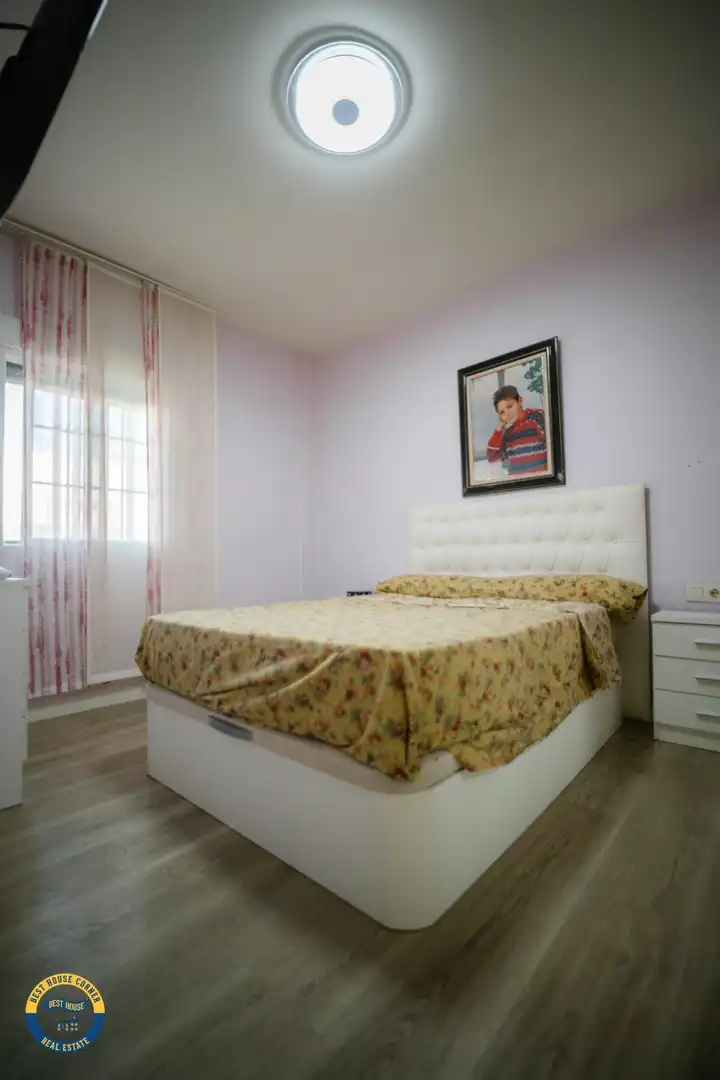 Habitación de Casa adosada en venta en Los Santos de Maimona con Aire acondicionado y Terraza