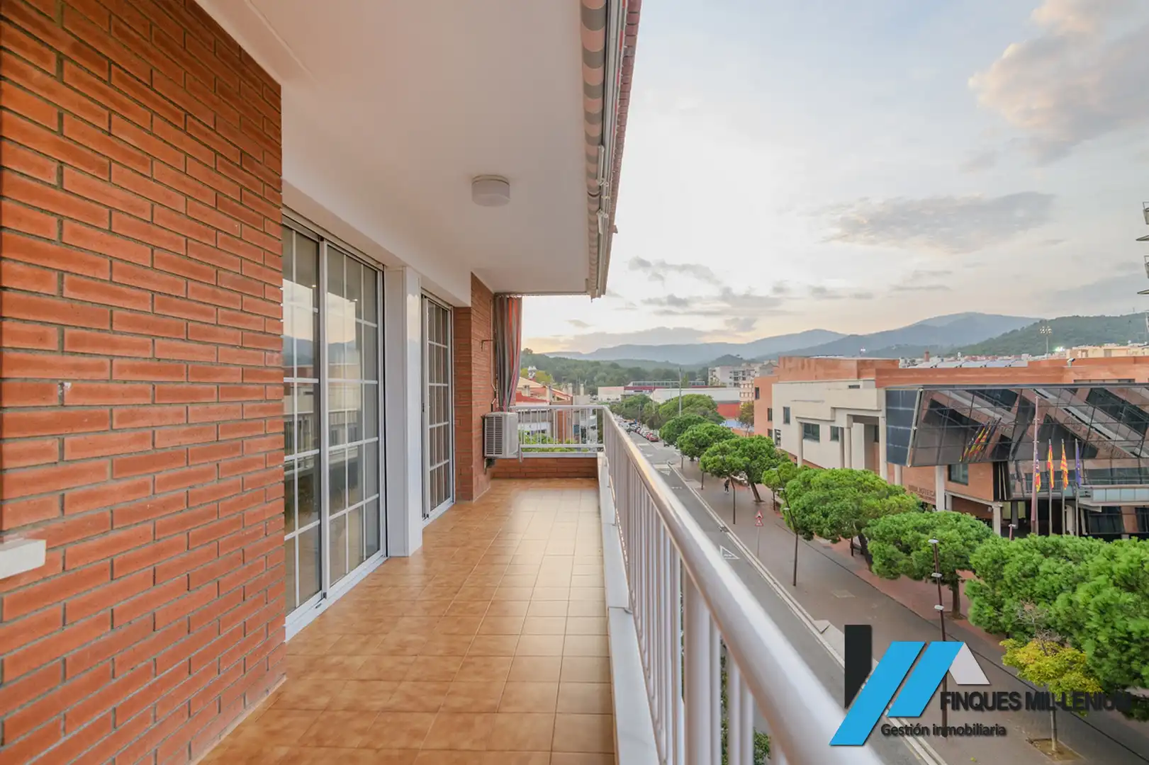 Flat for sale in Passeig Maragall