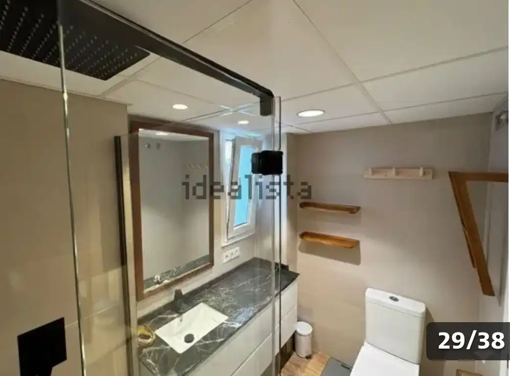 Bany de Apartament en venda en Gandia amb Aire condicionat, Terrassa i Moblat