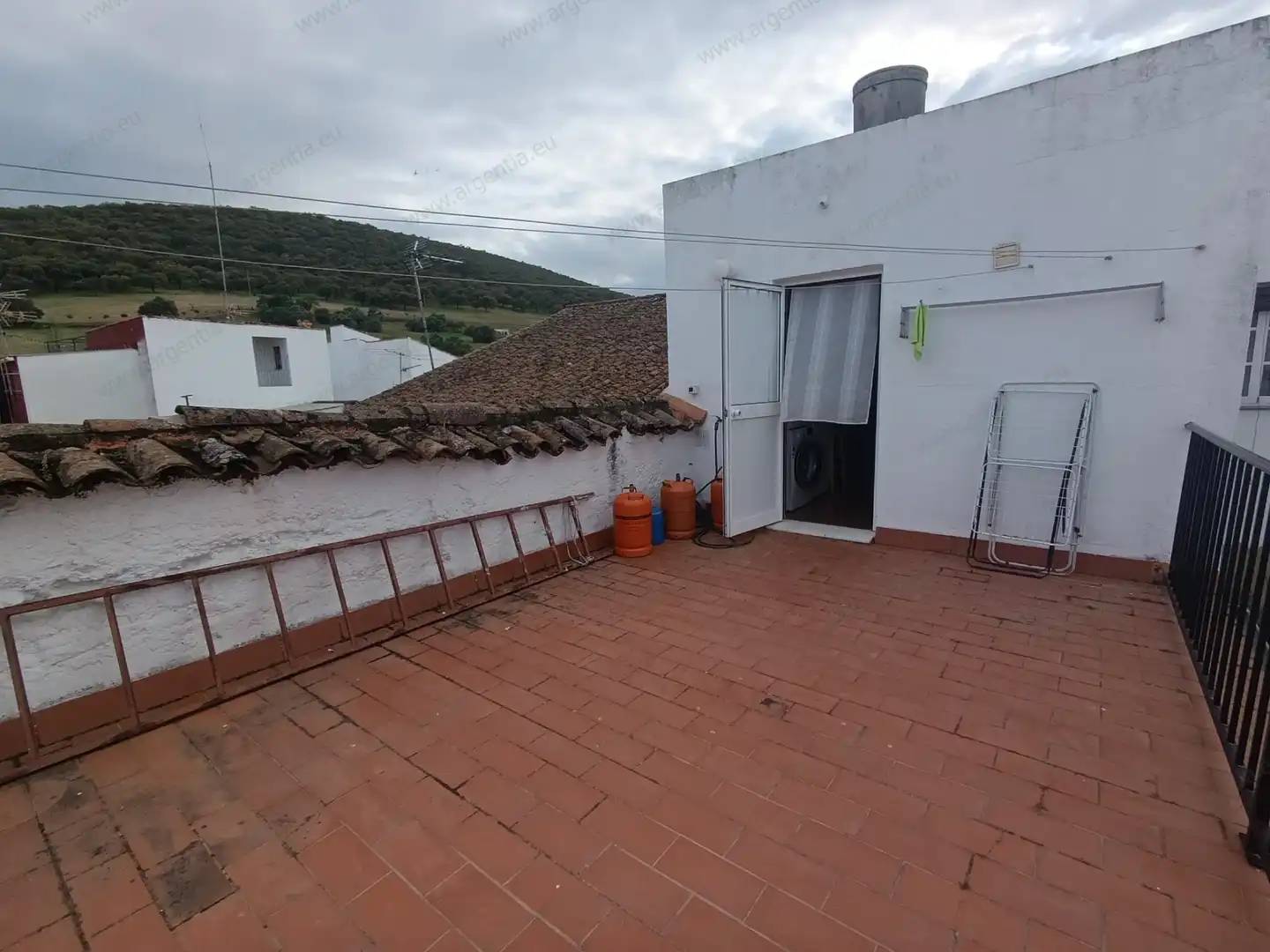 Vista exterior de Piso en venta en Almadén de la Plata con Aire acondicionado, Terraza y Amueblado