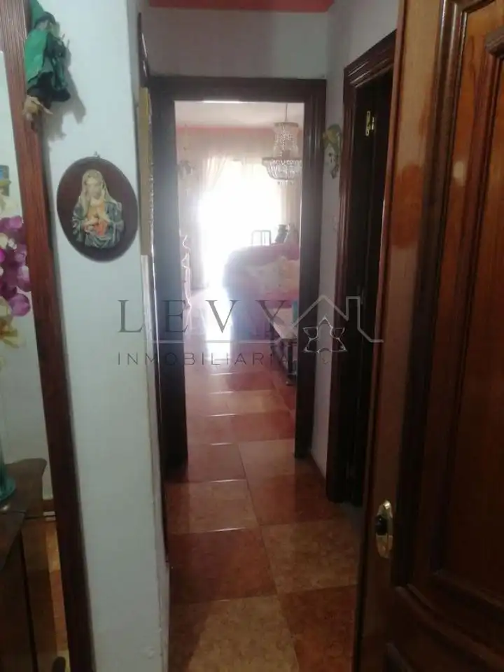 Piso en venta en Málaga con Calefacción, Terraza y Amueblado