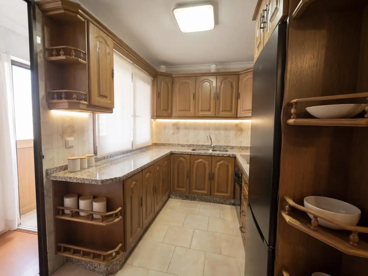 Cuina de Apartament en venda en La Carlota amb Aire condicionat, Terrassa i Traster