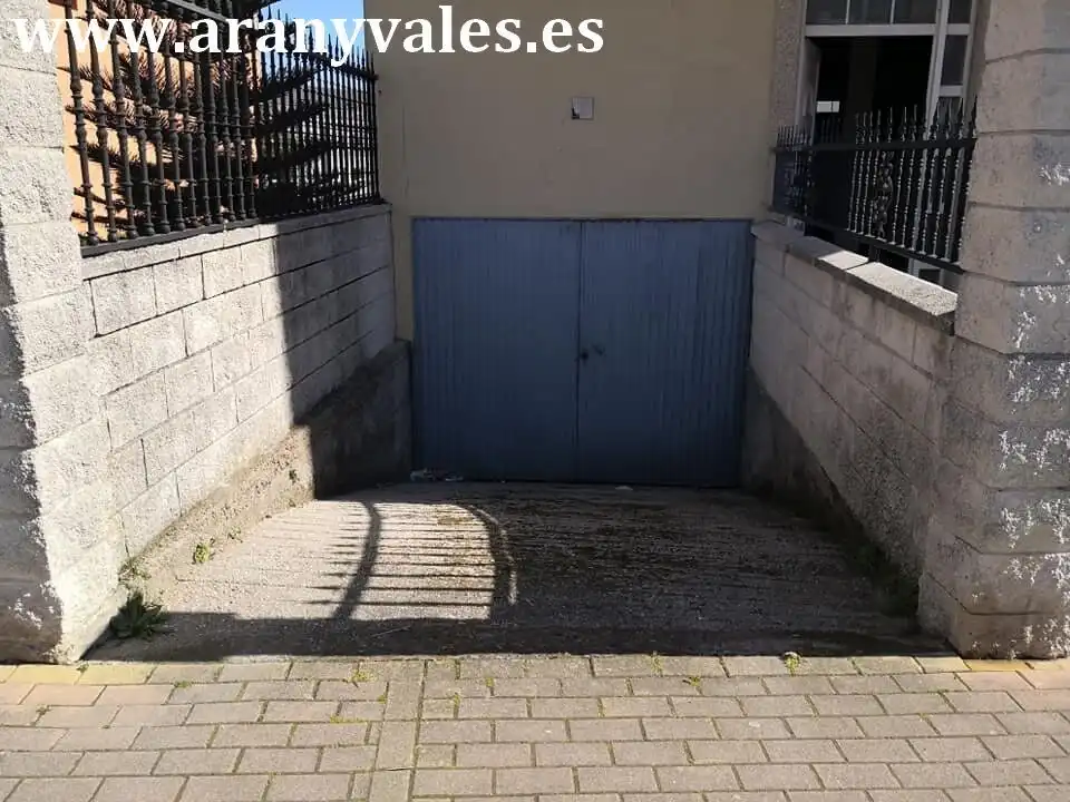 Aparcament de Edifici en venda en Fisterra