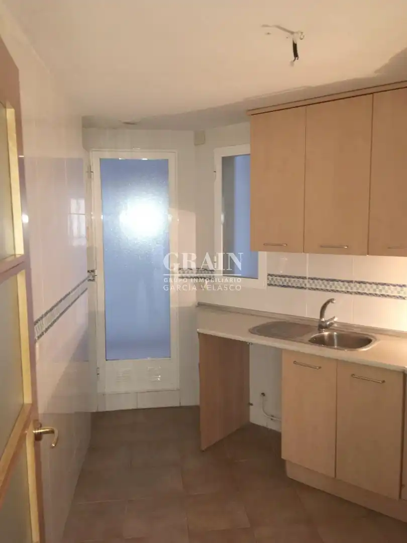 Cocina de Piso en venta en Albacete con Calefacción