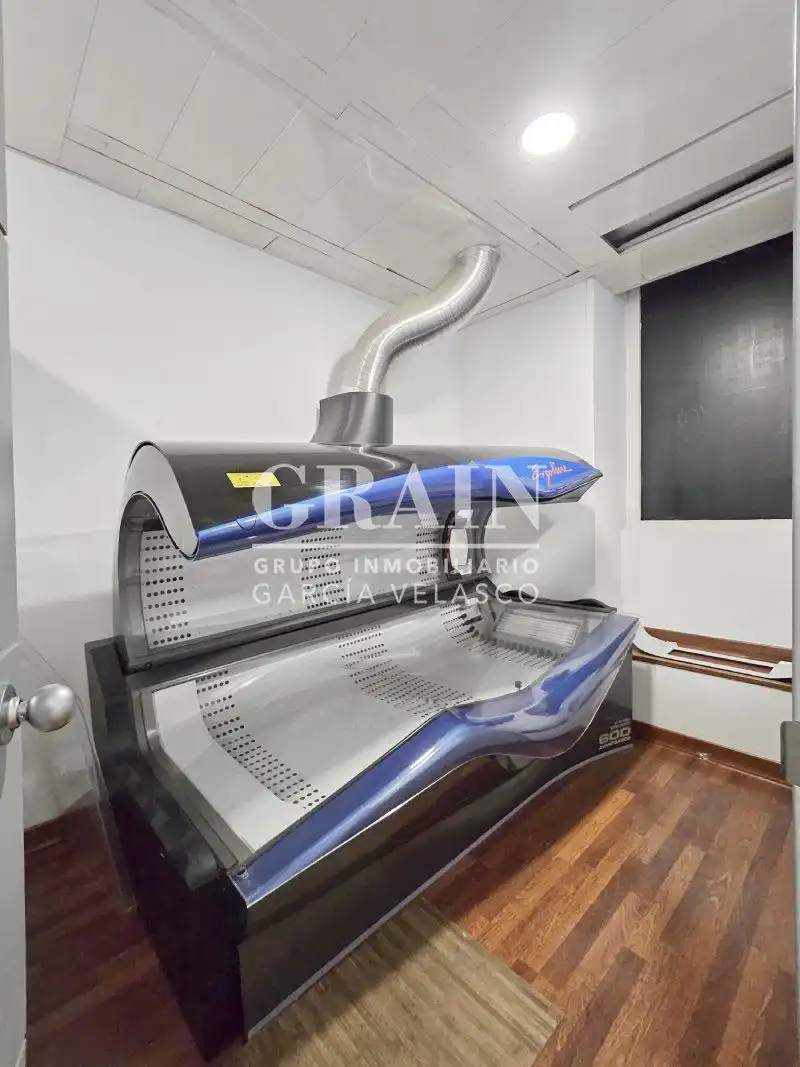 Vista exterior de Local en venta en Albacete con Aire acondicionado
