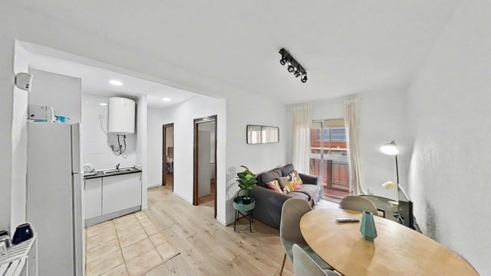 Dormitori de Pis de lloguer en Getafe amb Moblat, Forn i Rentadora