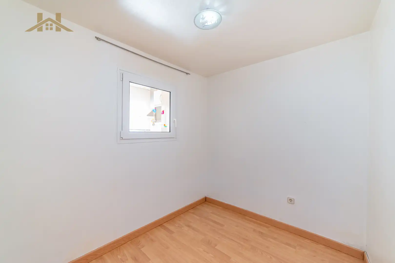 Bedroom of Flat for sale in Aranjuez  with Washing machine