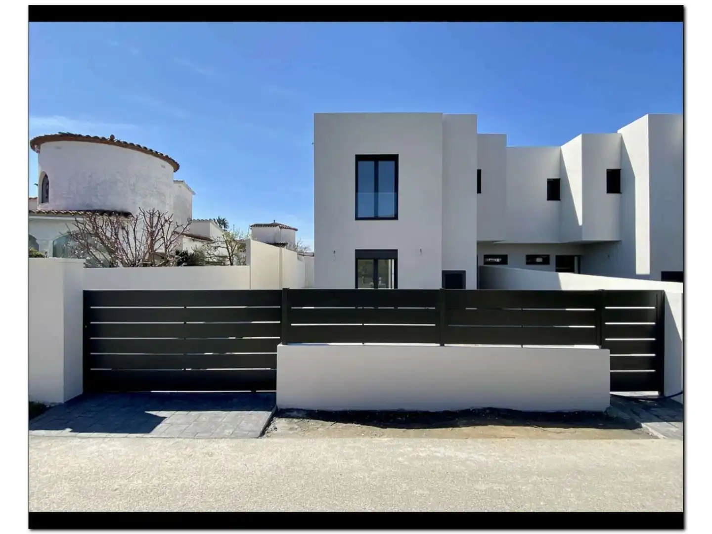 Casa con terraza en venta en REQUESENS, imagen 2