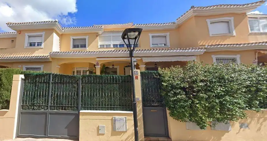 Casa en venda a Calle Clavileño 11