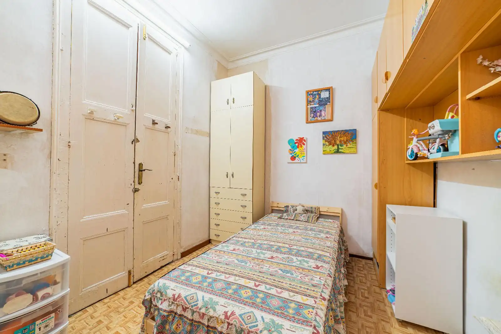 Dormitori de Pis en venda en Barcelona amb Terrassa