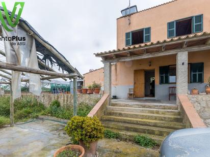Vista exterior de Finca rústica en venda en Sineu amb Jardí privat, Terrassa i Traster