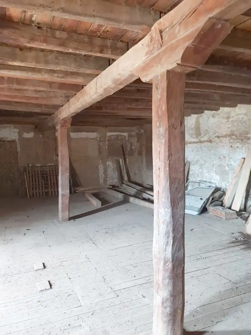 Buildings for sale in Matilla de los Caños del Río