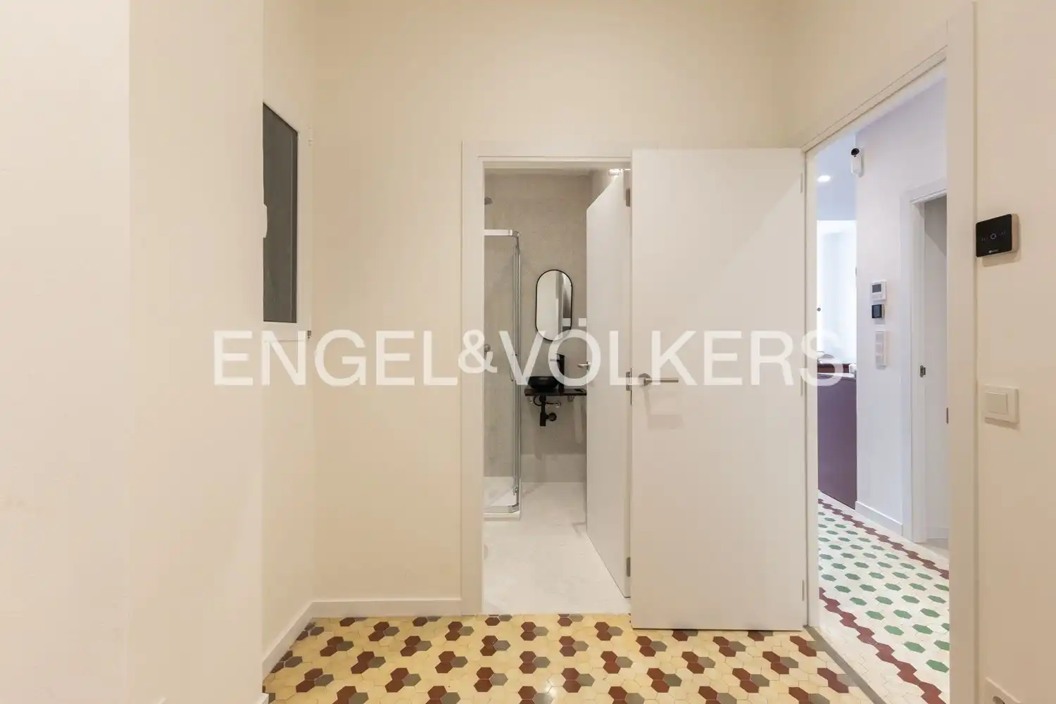 Piso en venta en Valencia con Aire acondicionado, Calefacción y Jardín privado