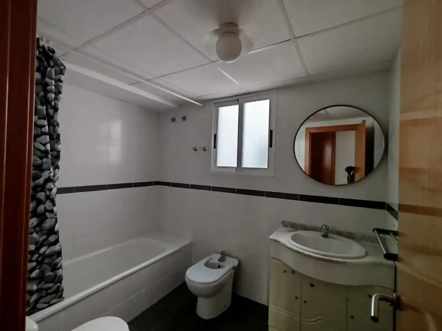 Badezimmer von Wohnung zum Verkauf in Llíria mit Klimaanlage