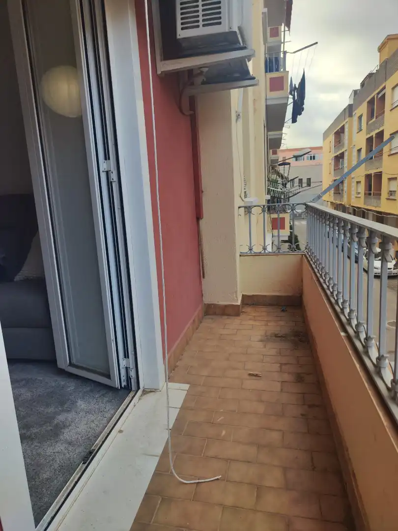 Terrassa de Pis de lloguer en Tortosa amb Aire condicionat, Calefacció i Moblat