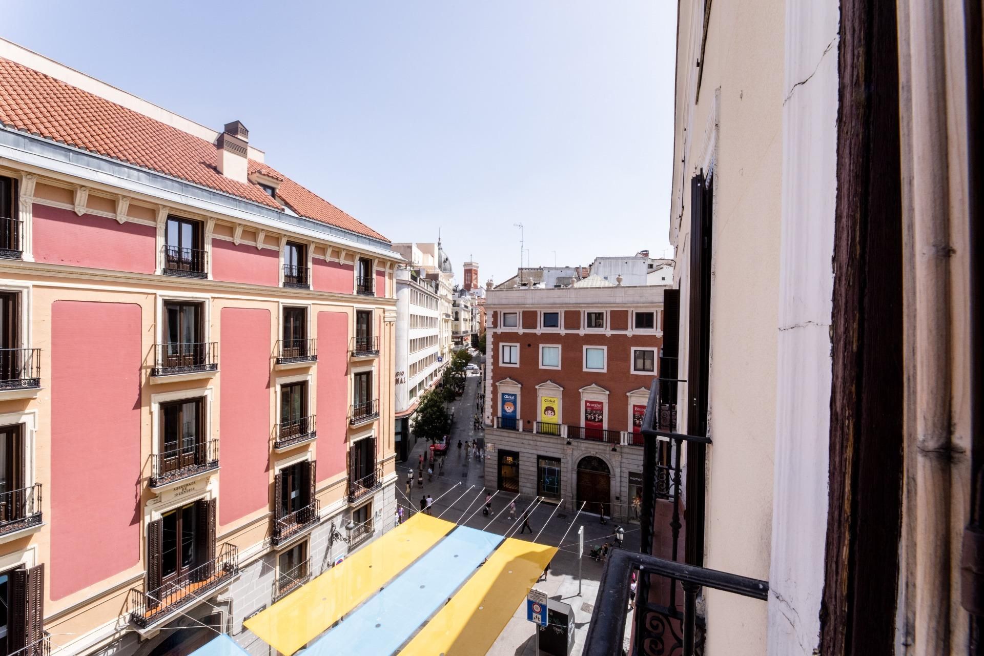 Piso en venta en Plaza CELENQUE, 1, Sol, Centro