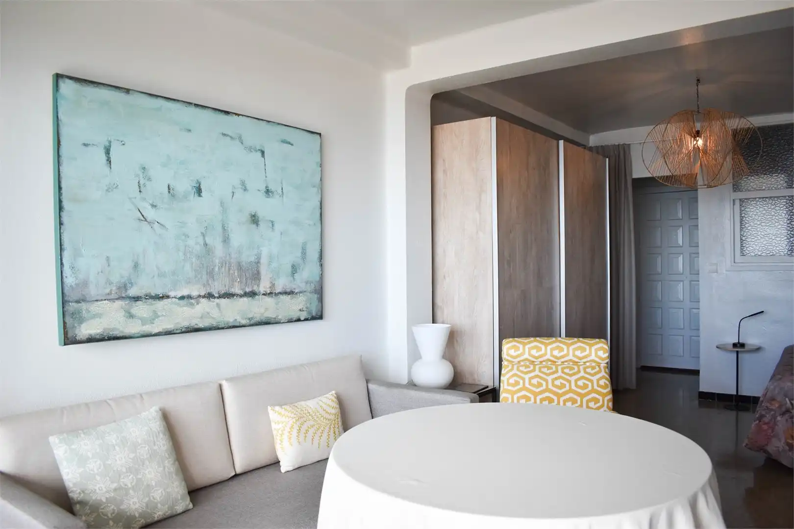 Dining room of Flat for sale in Vélez-Málaga  with Terrace and Furnished