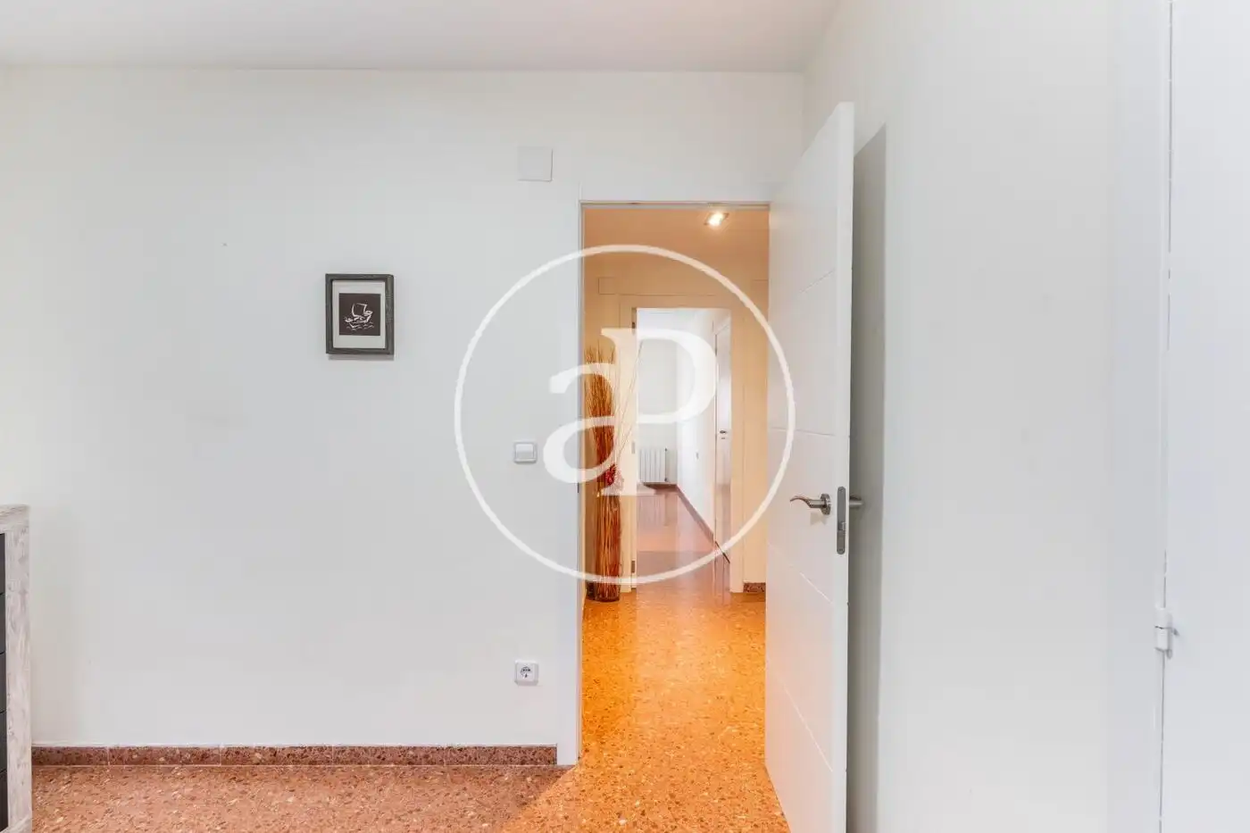 Flat for rent in Valencia  with Heating, Furnished and Balcony