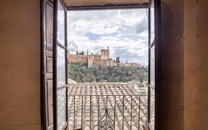 Bedroom of Building for sale in  Granada Capital