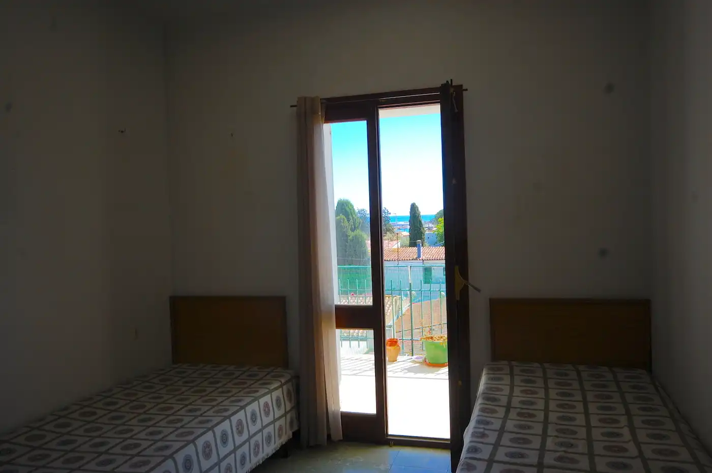 Habitación de Apartamento en venta en L'Escala con Terraza