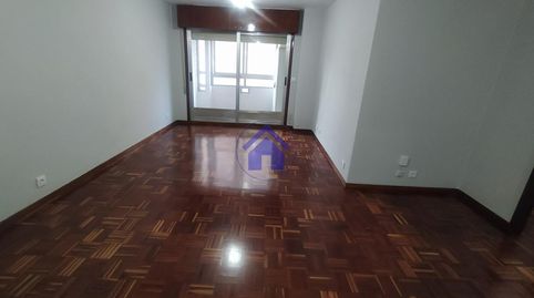 Foto 3 de Apartament de lloguer a As Travesas - Balaídos, Vigo