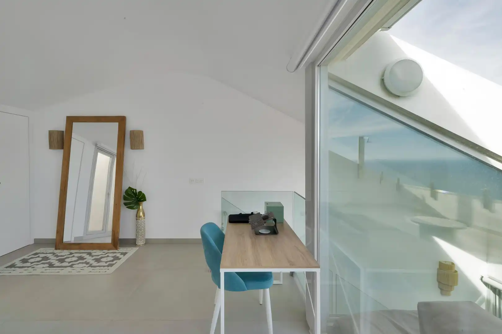 Terraza de Ático en venta en Benalmádena con Jardín privado, Alarma y Piscina comunitaria