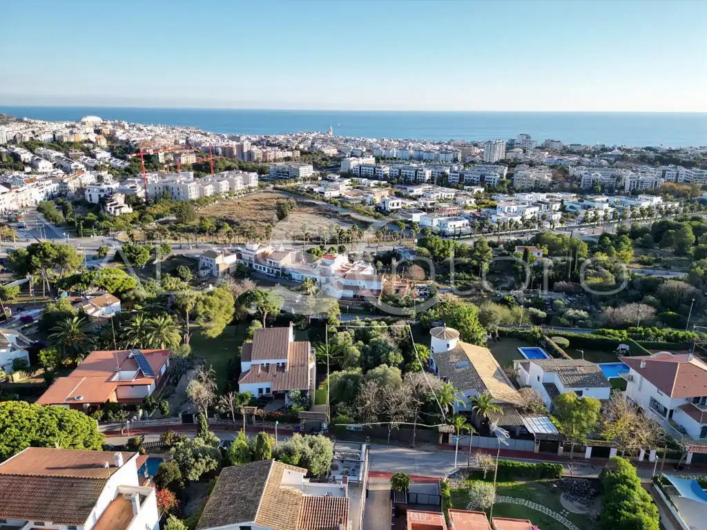Terreny residencial en venda a Vallpineda - Rocamar