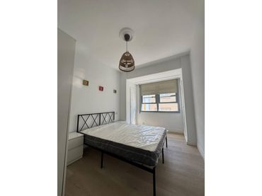 Piso con balcón en venta en Calle Río Chamoso