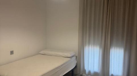 Foto 3 de Apartament de lloguer a Entrenúcleos, Sevilla