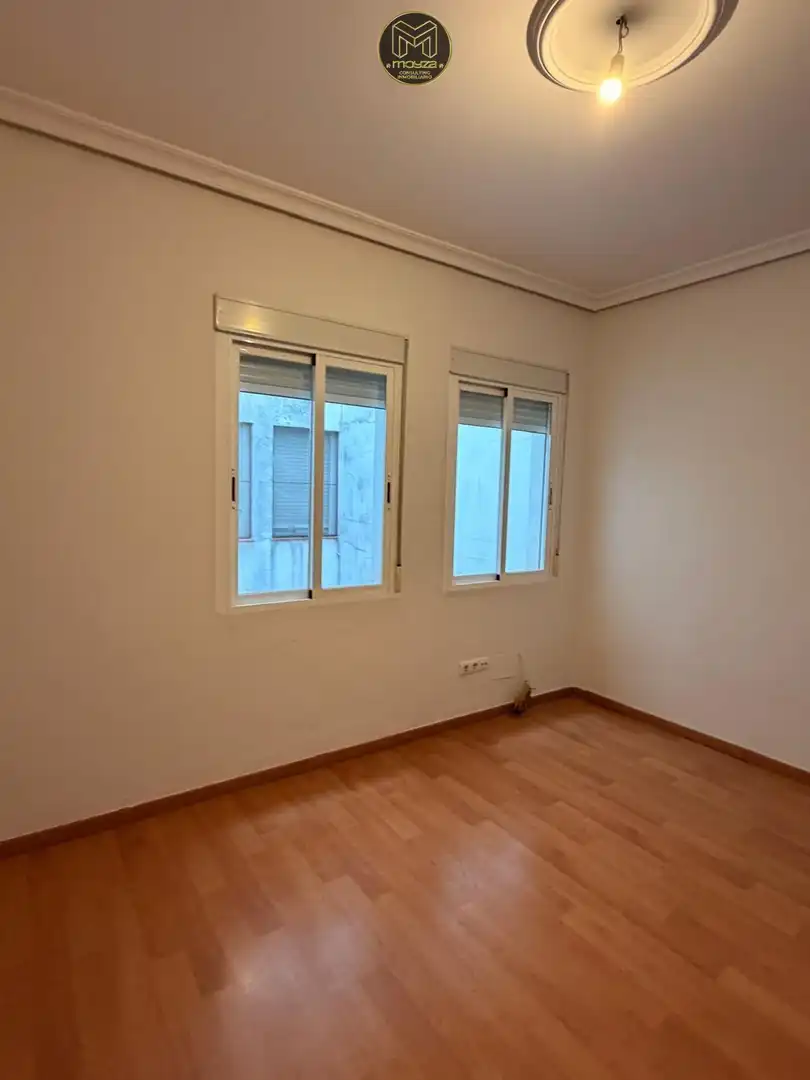 Bedroom of Flat for sale in Úbeda  with Balcony