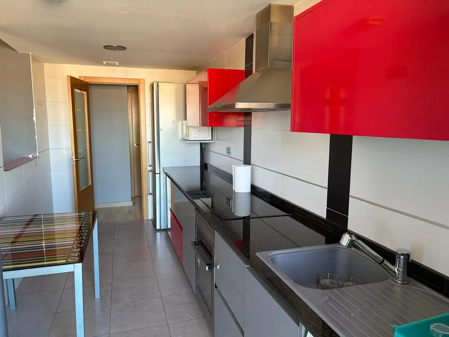 Cocina de Piso en venta en Villena con Amueblado, Horno y Lavadora