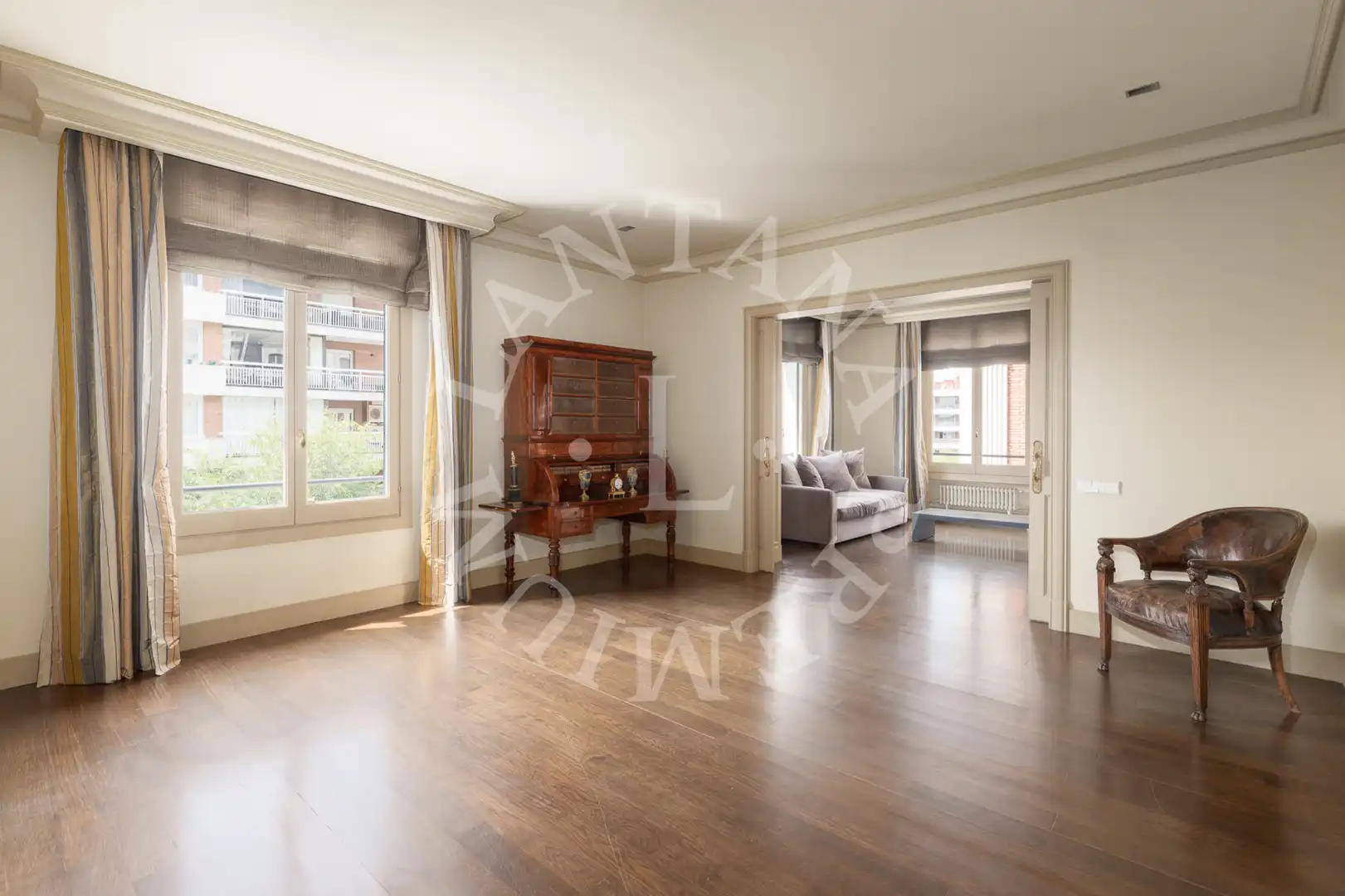 Sala de estar de Piso en venta en Barcelona con Aire acondicionado, Calefacción y Parquet