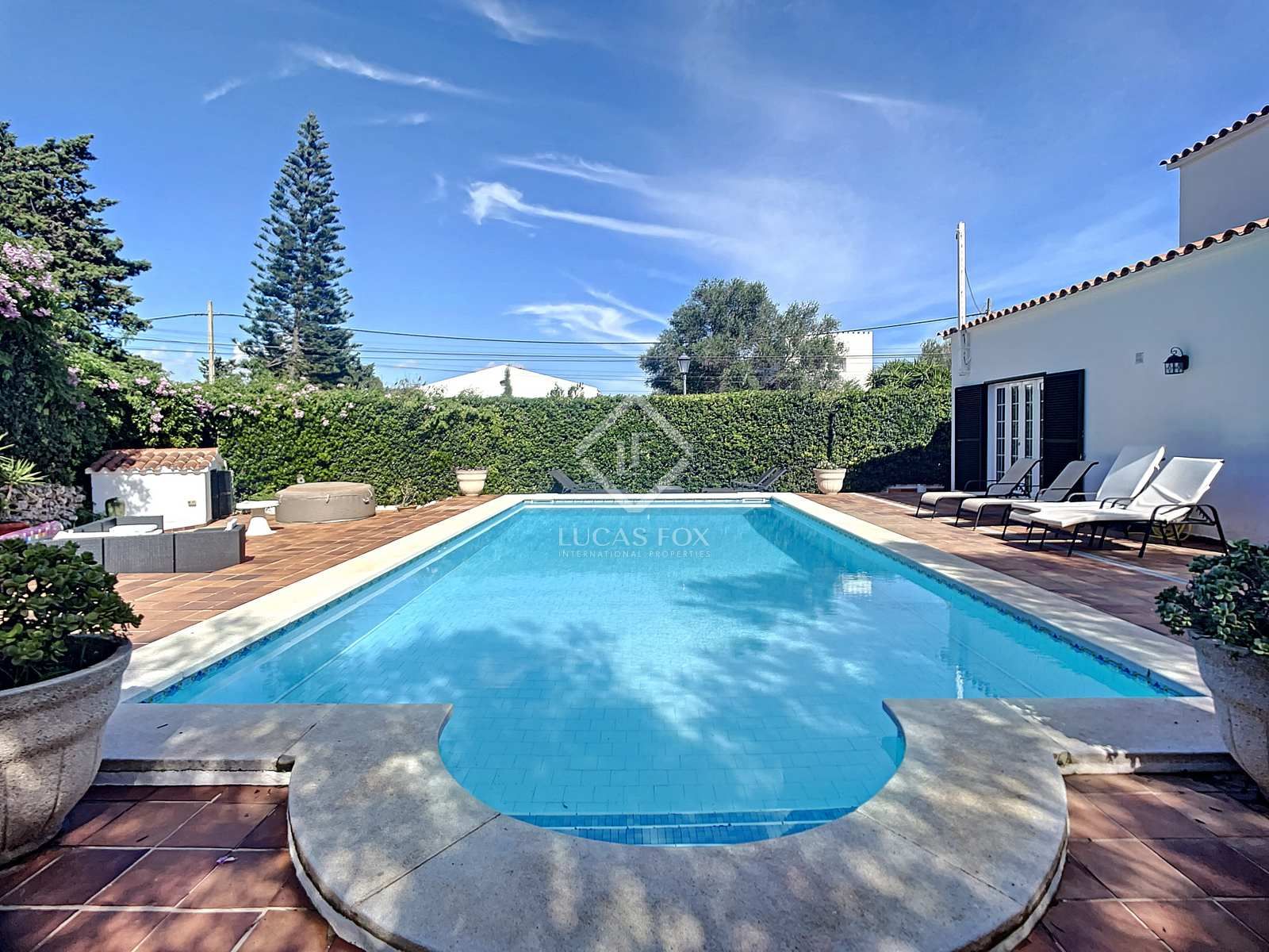 Vista exterior de Casa o xalet en venda en Maó amb Aire condicionat, Calefacció i Jardí privat