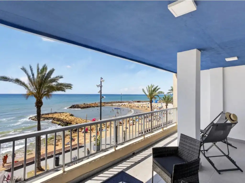 Apartment for sale in Calle Ramon Y Cajal 73