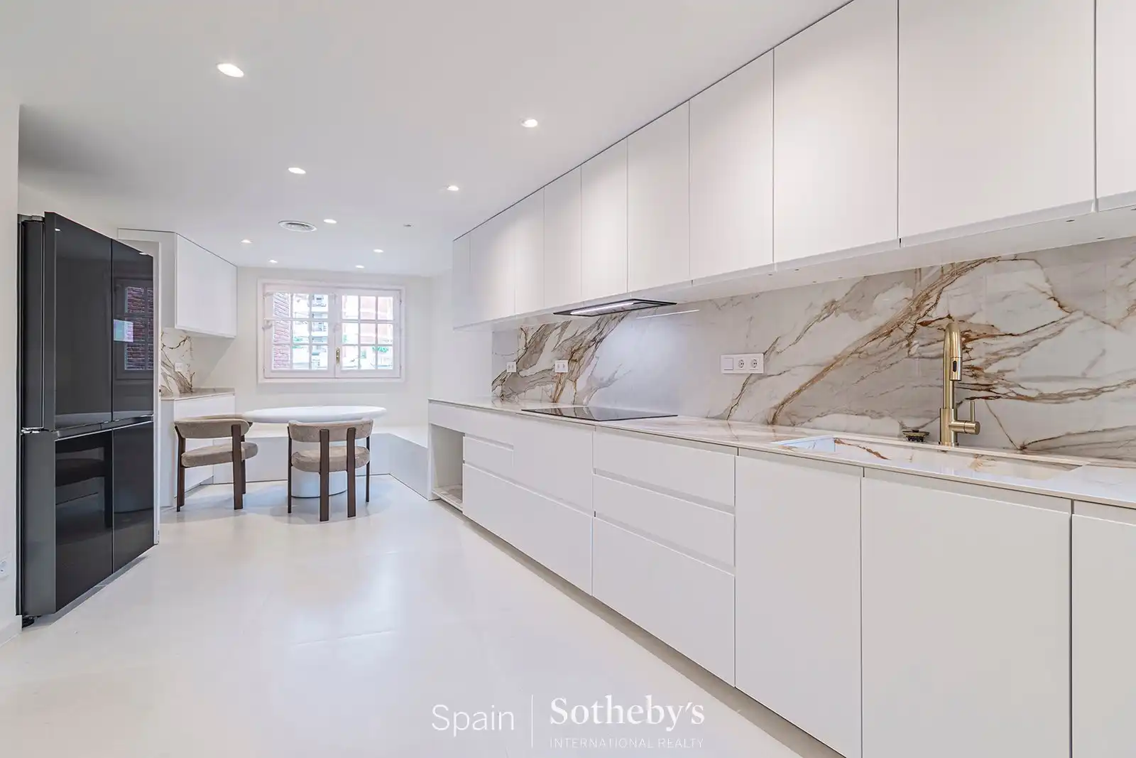 Cocina de Apartamento en venta en Barcelona con Aire acondicionado, Calefacción y Terraza