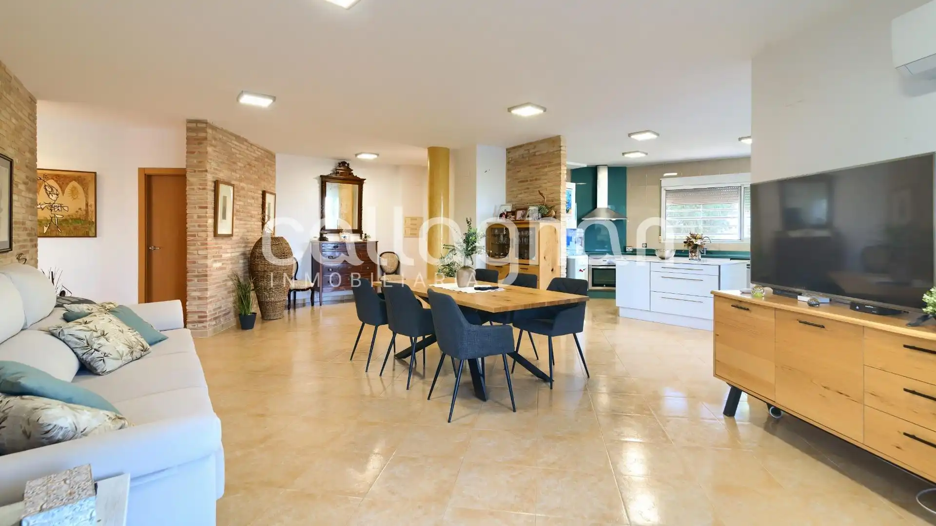 Detached house with pool for sale in Calle SAN CRISTOBAL, DE, imagen 9