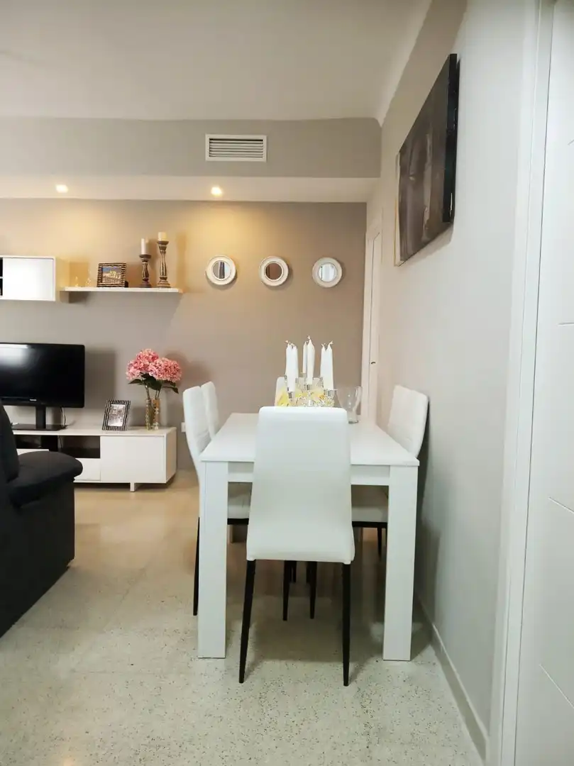 Comedor de Piso de alquiler en Córdoba con Aire acondicionado y Calefacción